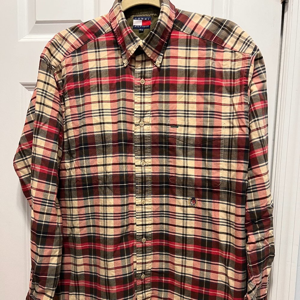 Tommy Hilfiger 100% cotton size Medium plaid shirt